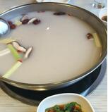 素高汤的特点及熬制方法【重庆火锅底料厂家】