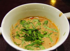 涮羊肉锅底的专用味碟做法【火锅底料厂家】