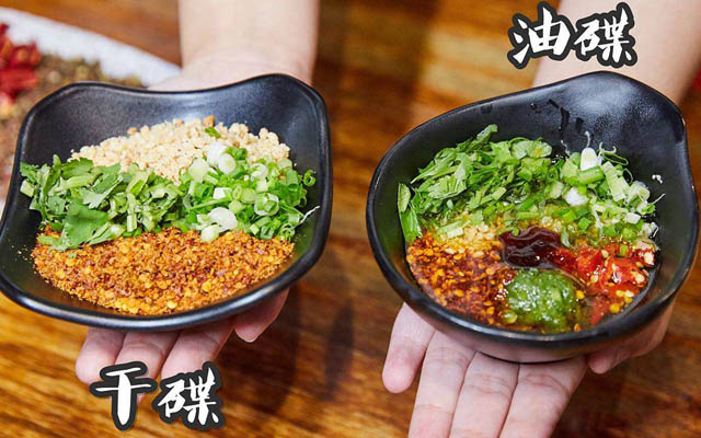 火锅调料有哪些，怎么搭配火锅调料最好吃！