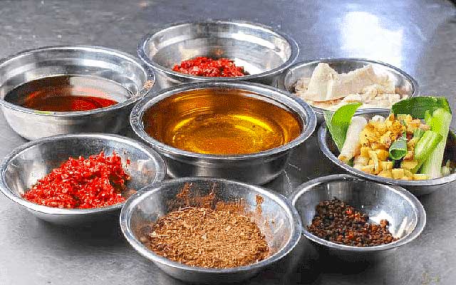 炒制底料的技术难题