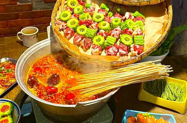串串香火锅底料生产工厂