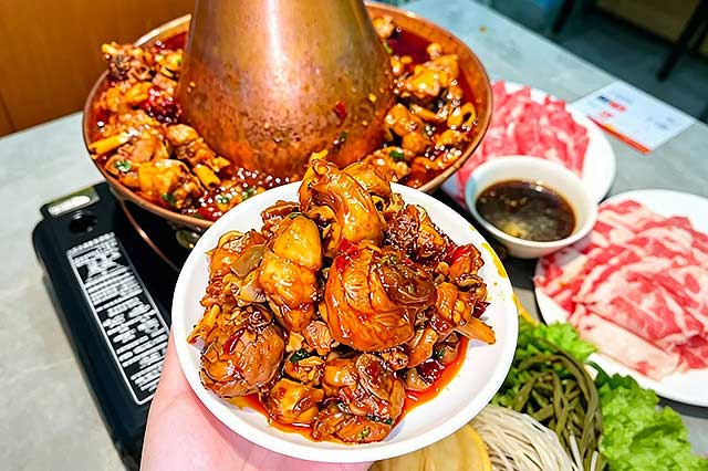 泡菜鸡火锅