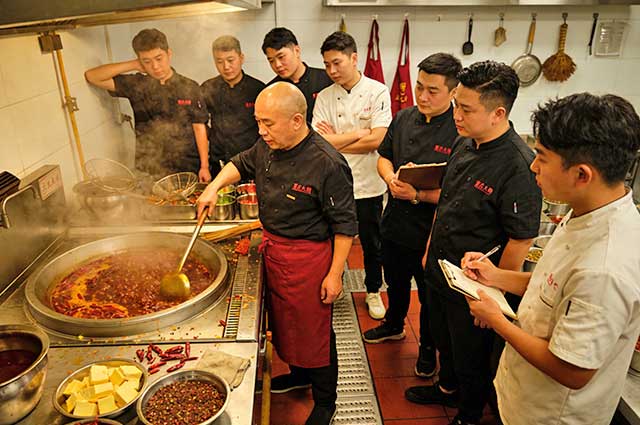 重庆火锅底料生产厂