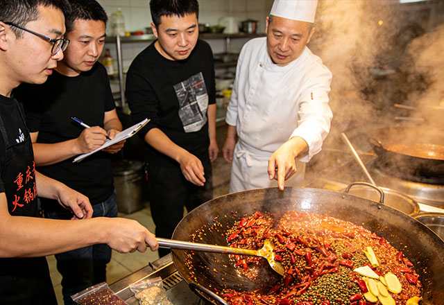 正宗重庆火锅
